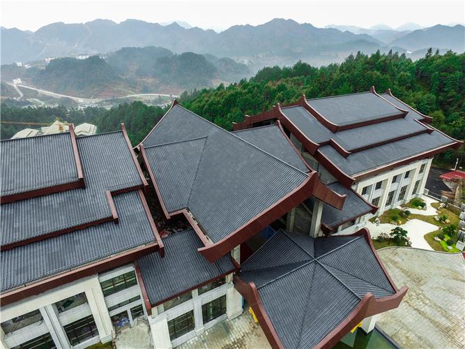 云南大理工厂直供2020新款寺庙瓦